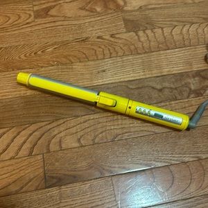 DryBar 3 Day Bender Curling Iron
